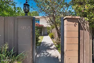 23767 Burbank Blvd, Woodland Hills, CA 91367 - Photo 34
