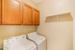 14350 Laurel Ln, Moorpark, CA 93021 - Photo 24