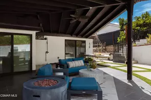 1049 Calle Las Trancas, Thousand Oaks, CA 91360 - Photo 38