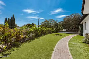 1049 Calle Las Trancas, Thousand Oaks, CA 91360 - Photo 40
