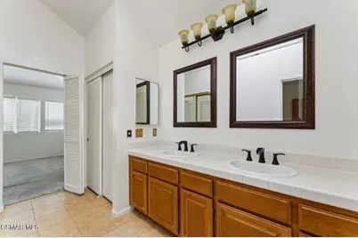 4543 Skidmore Court, Moorpark, CA 93021 - Photo 38