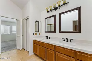 4543 Skidmore Ct, Moorpark, CA 93021 - Photo 38