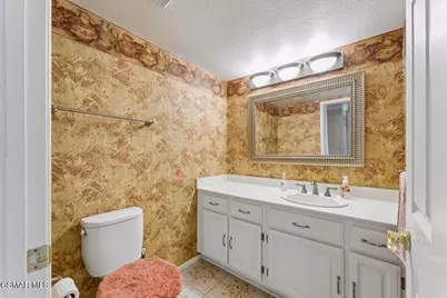 4543 Skidmore Court, Moorpark, CA 93021 - Photo 12