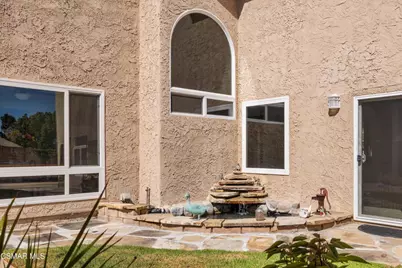 2827 Tiffaney Lane, Simi Valley, CA 93063 - Photo 32