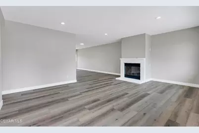 359 Garfield Rondo, Ventura, CA 93003 - Photo 6
