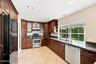 273 Locust Ave, Oak Park, CA 91377 - Photo 42