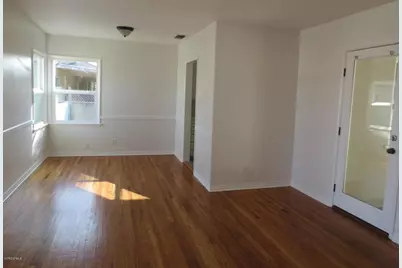 19128 Delano Street, Tarzana, CA 91335 - Photo 4