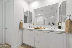 20811 W Bur Oak Circle, Porter Ranch, CA 91326 - Photo 28
