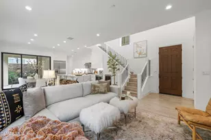 20811 W Bur Oak Circle, Porter Ranch, CA 91326 - Photo 6