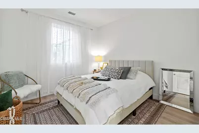 20811 W Bur Oak Circle, Porter Ranch, CA 91326 - Photo 32