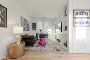 20811 W Bur Oak Circle, Porter Ranch, CA 91326 - Photo 22