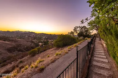 3515 Twin Lake, Westlake Village, CA 91361 - Photo 54