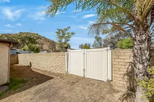 2392 Alscot Ave, Simi Valley, CA 93063 - Photo 40