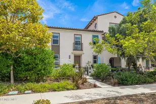697 Camino Tierra Santa, Camarillo, CA 93010 - Photo 2