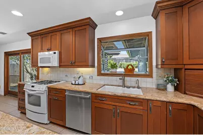 8987 Denver Street, Ventura, CA 93004 - Photo 12