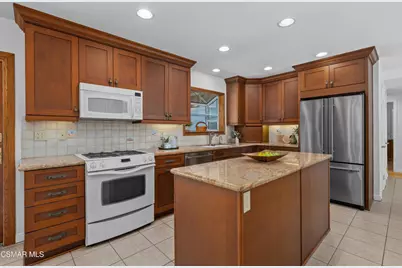 8987 Denver Street, Ventura, CA 93004 - Photo 14