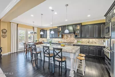 13854 Saddleback Drive, Moorpark, CA 93021 - Photo 20