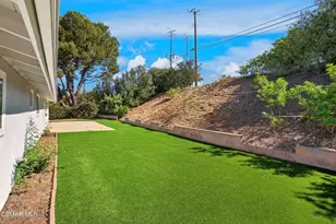2660 Calle Limonero, Thousand Oaks, CA 91360 - Photo 20