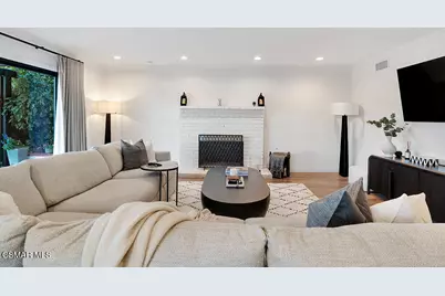 32026 Canterhill Place, Westlake Village, CA 91361 - Photo 20