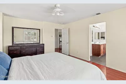 28318 Milbrook Place, Castaic, CA 91384 - Photo 14