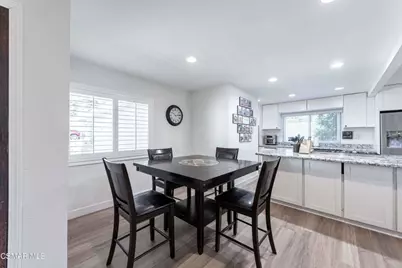 2642 Blue Ridge Circle, Simi Valley, CA 93065 - Photo 14