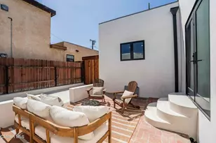 115 W Center St, Ventura, CA 93001 - Photo 26