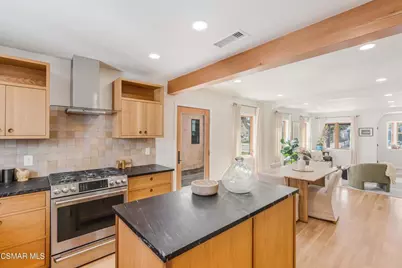 115 W Center Street, Ventura, CA 93001 - Photo 12