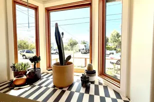 115 W Center St, Ventura, CA 93001 - Photo 6