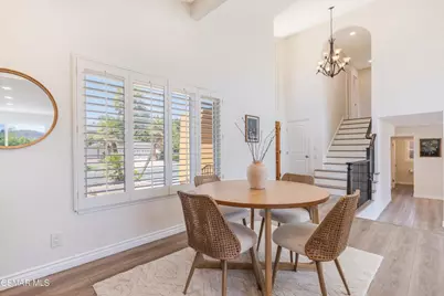 688 Velarde Drive, Thousand Oaks, CA 91360 - Photo 8