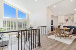 688 Velarde Dr, Thousand Oaks, CA 91360 - Photo 6