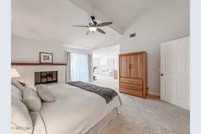 3262 Futura, Thousand Oaks, CA 91362 - Photo 38