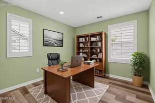 27470 Poppy Ct, Saugus, CA 91350 - Photo 24