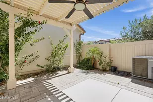 27470 Poppy Ct, Saugus, CA 91350 - Photo 34