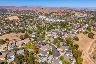 29315 Tree Hollow, Agoura Hills, CA 91301 - Photo 50