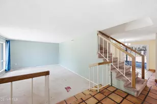 29315 Tree Hollow, Agoura Hills, CA 91301 - Photo 52