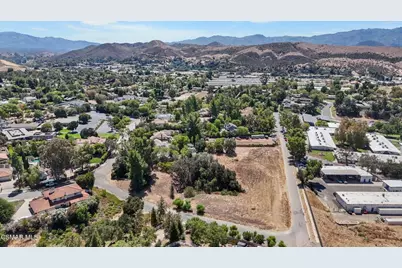 5631 Foothill Drive, Agoura Hills, CA 91301 - Photo 32