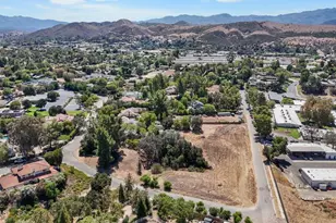 5631 Foothill Dr, Agoura Hills, CA 91301 - Photo 32