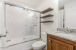 2193 Los Feliz Dr, Thousand Oaks, CA 91362 - Photo 14