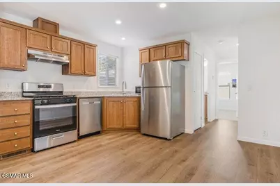2193 Los Feliz Drive #63, Thousand Oaks, CA 91362 - Photo 8