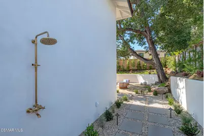 1944 Stonesgate Street, Westlake Village, CA 91361 - Photo 34