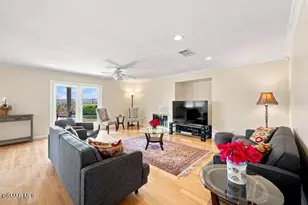 32604 Ridge Top Ln, Castaic, CA 91384 - Photo 16