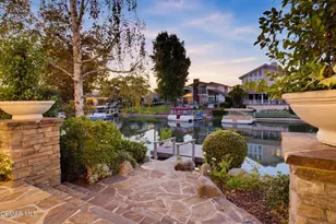 3927 Fairbreeze Cir, Westlake Village, CA 91361 - Photo 52
