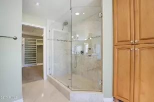 3927 Fairbreeze Cir, Westlake Village, CA 91361 - Photo 32