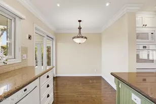 3927 Fairbreeze Cir, Westlake Village, CA 91361 - Photo 14
