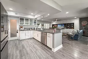 9595 Dennis Way, Simi Valley, CA 91311 - Photo 14