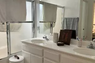 42011 Summer Ln, Lancaster, CA 93536 - Photo 12