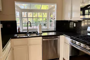 5430 Fieldcrest Dr, Camarillo, CA 93012 - Photo 2