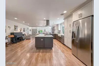 2896 Wanda Avenue, Simi Valley, CA 93065 - Photo 18
