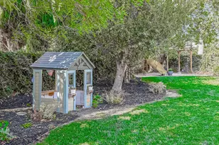 2896 Wanda Ave, Simi Valley, CA 93065 - Photo 50