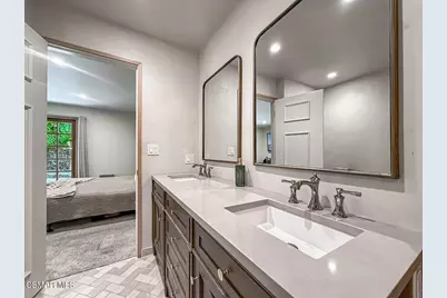 2896 Wanda Avenue, Simi Valley, CA 93065 - Photo 36